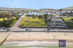 De Moulham Road, Swanage