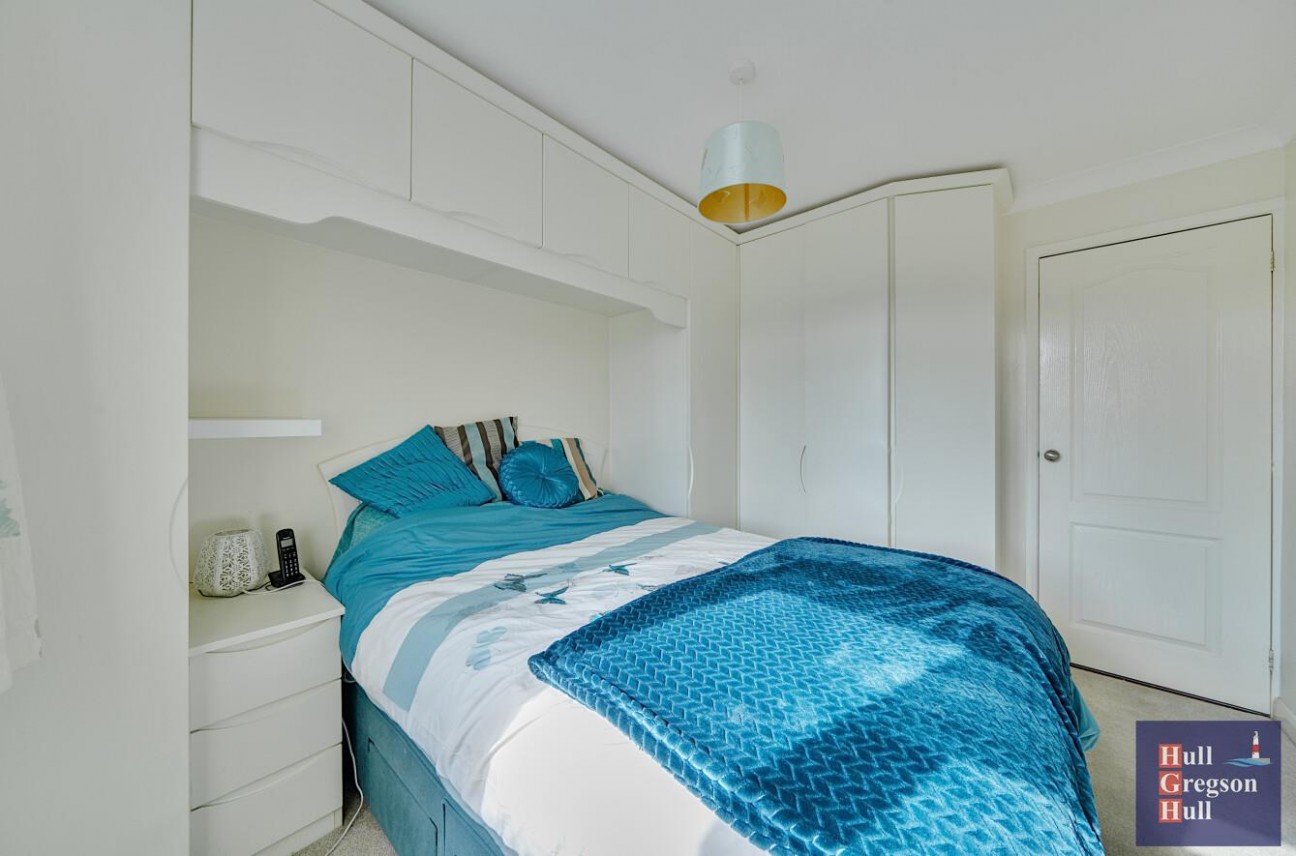 Montrose Close, Portland