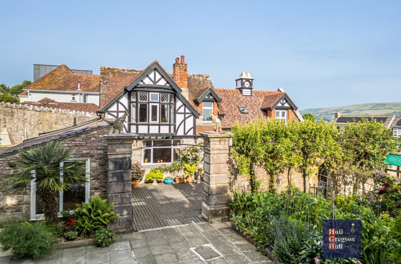 Cluny Crescent, Swanage