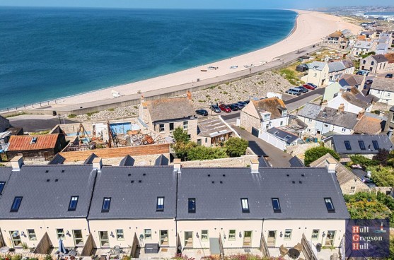 Chesil Beach Mews, Brandy Row, Chiswell, Portland