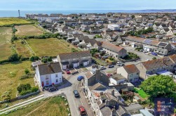 Isle Road, Portland