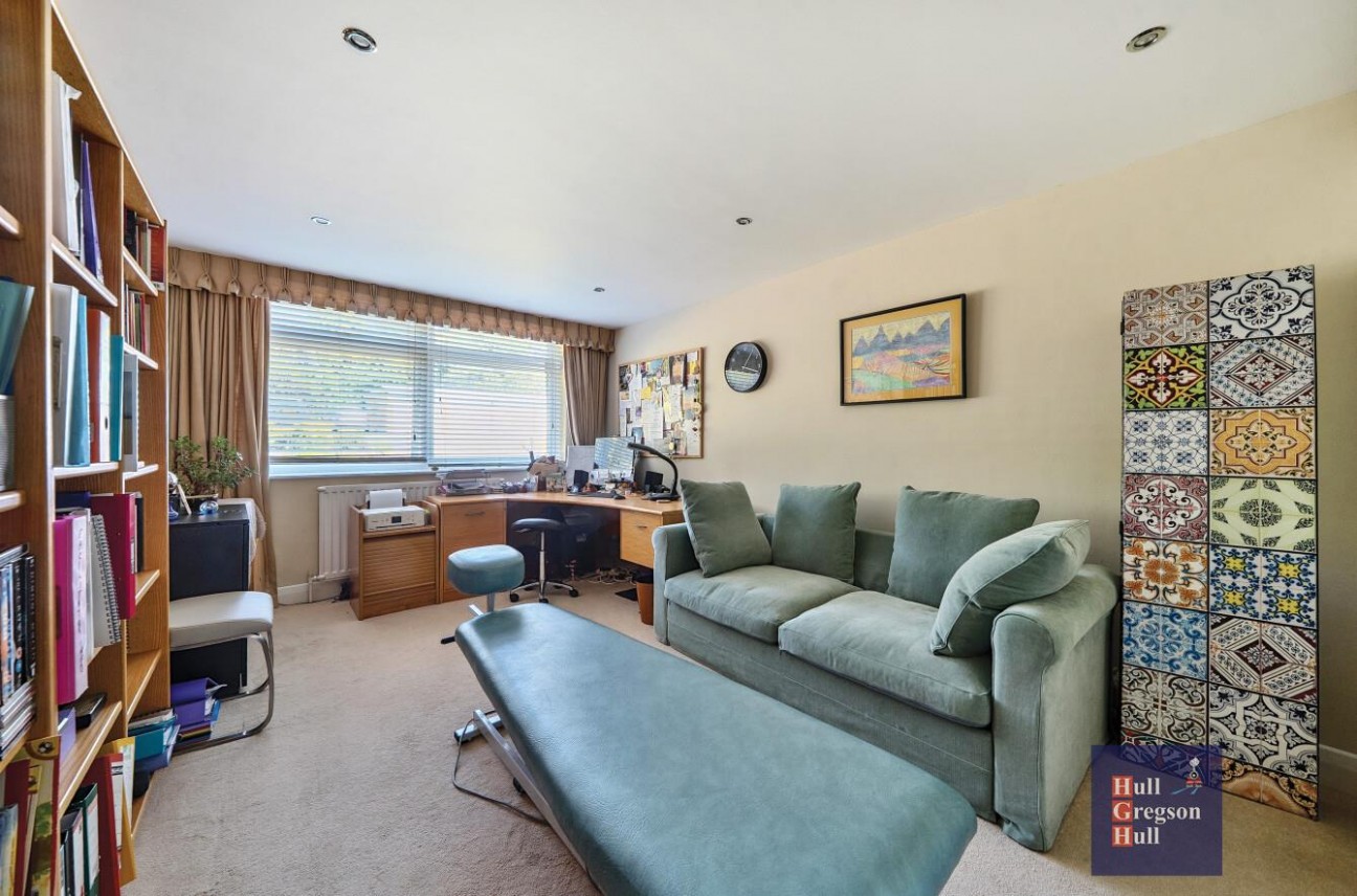 387 Sandbanks Road, Poole