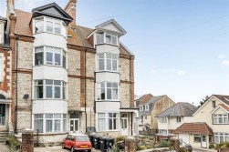 Flat 2, 2 Cluny Crescent, Swanage