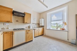 Flat 2, 2 Cluny Crescent, Swanage