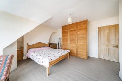 Flat 2, 2 Cluny Crescent, Swanage