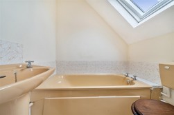 Flat 2, 2 Cluny Crescent, Swanage