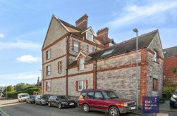 Flat 2, 2 Cluny Crescent, Swanage