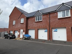 Garage I, Dukes Way, Axminster