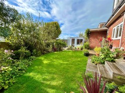 Budmouth Avenue, Weymouth