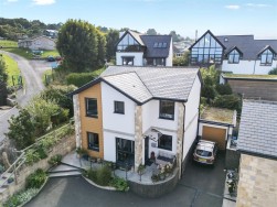 4 Seamist, Townsend Road