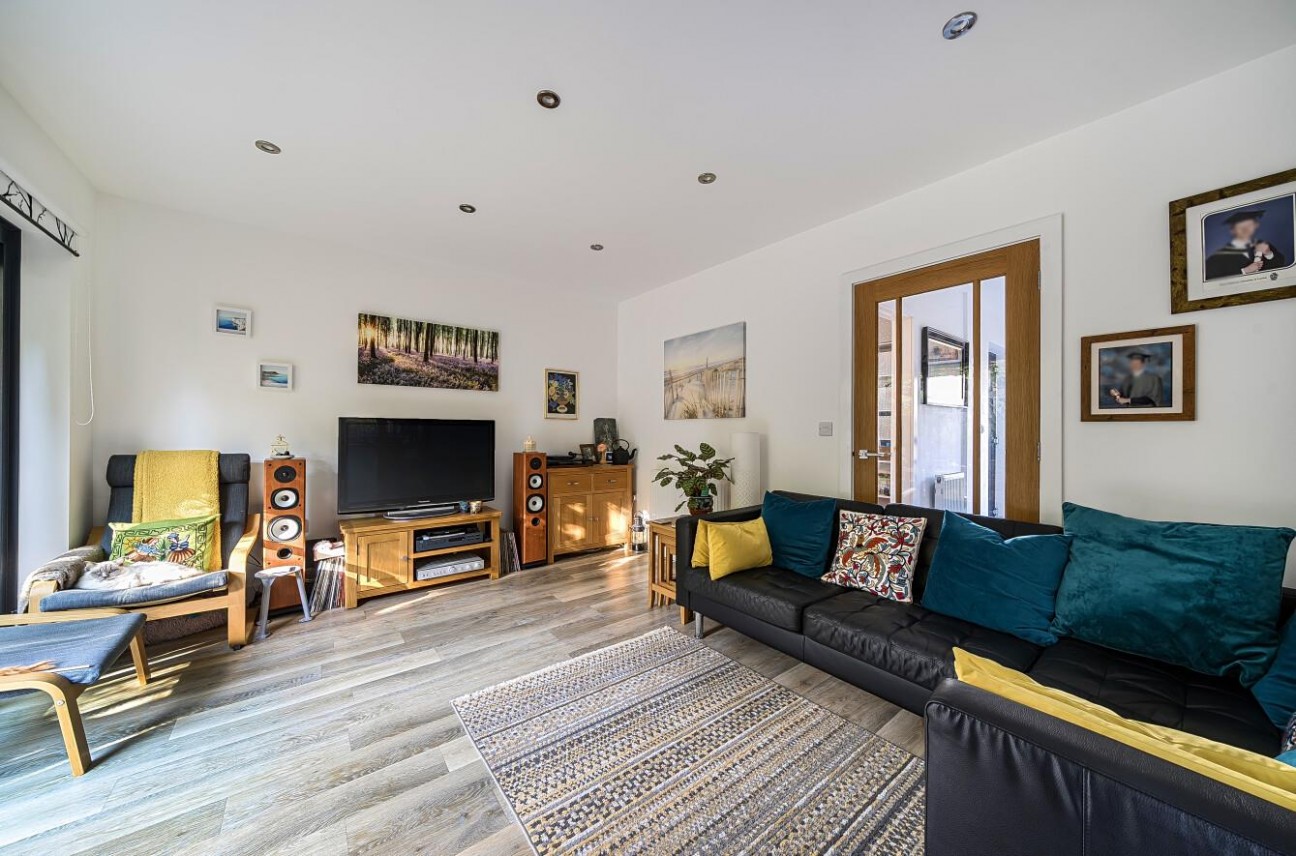 4 Seamist, Townsend Road