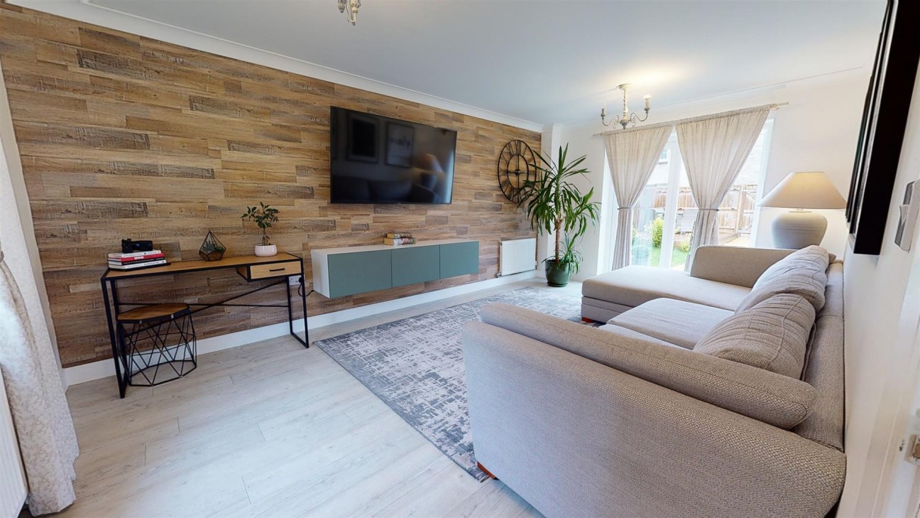 17 West Field Road, Weymouth DT4 0TW