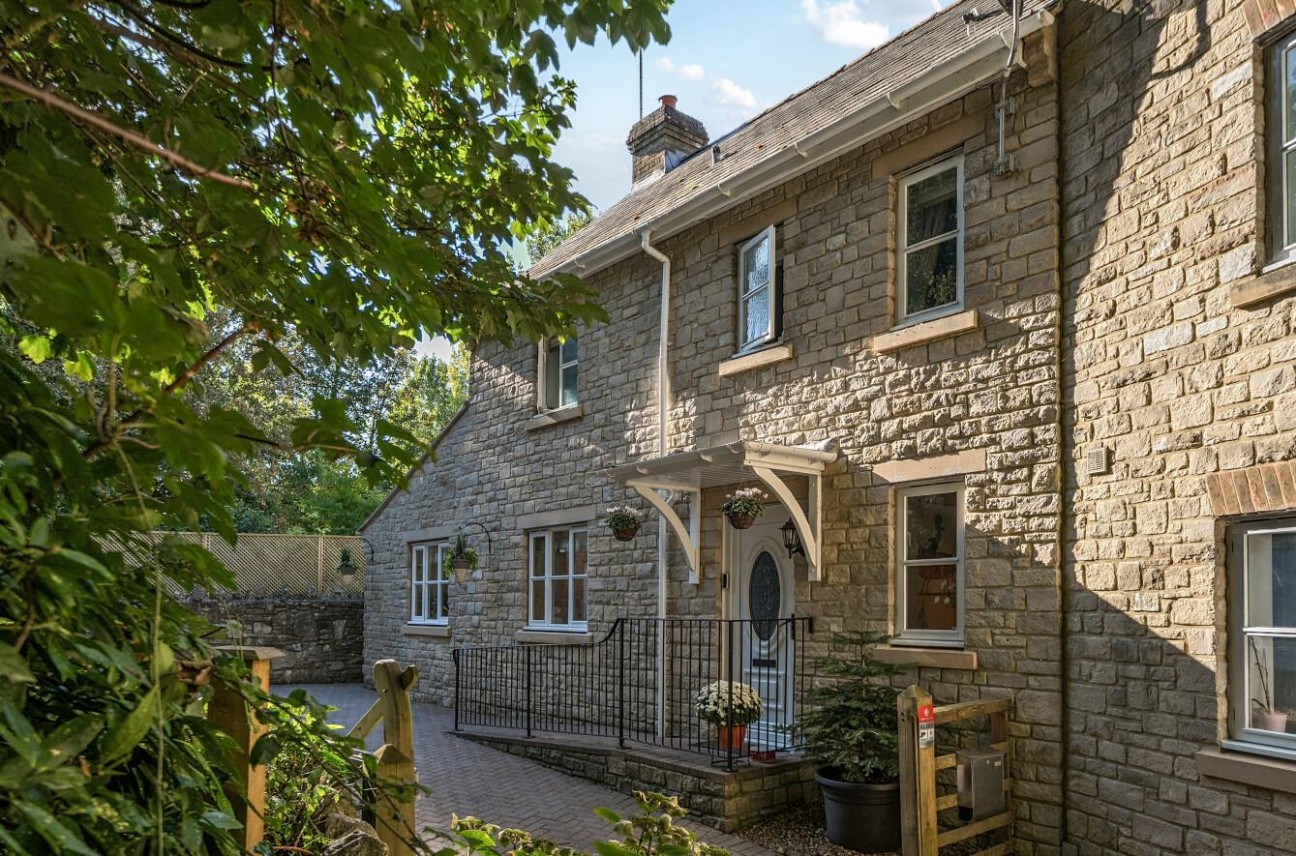 Old School Yard, Main Road, Osmington, Weymouth