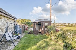 5 New Buildings, Coombe, Swanage