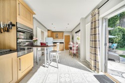 Streche Road, Swanage