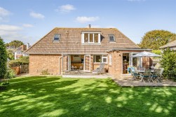 Streche Road, Swanage