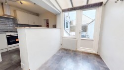 Easton Street, Portland