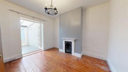 Easton Street, Portland