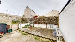 Easton Street, Portland