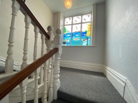 Weston Road, Portland