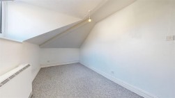 Weston Road, Portland