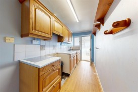 Tobys Close, Portland