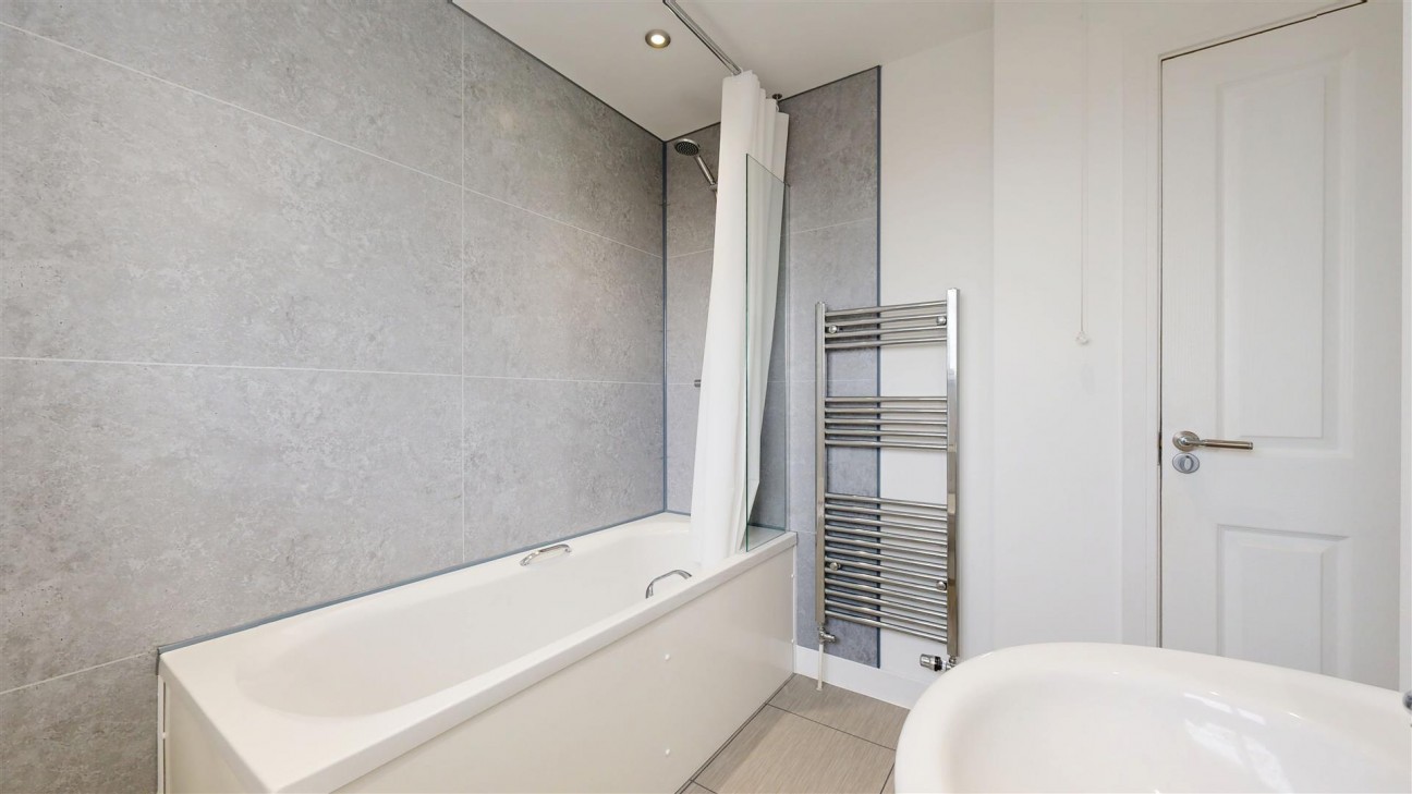 Park Estate Road, Portland