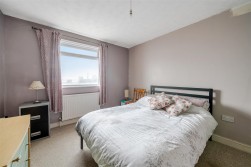 Clovens Road, Portland