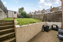 Clovens Road, Portland