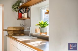 Victoria Place, Portland