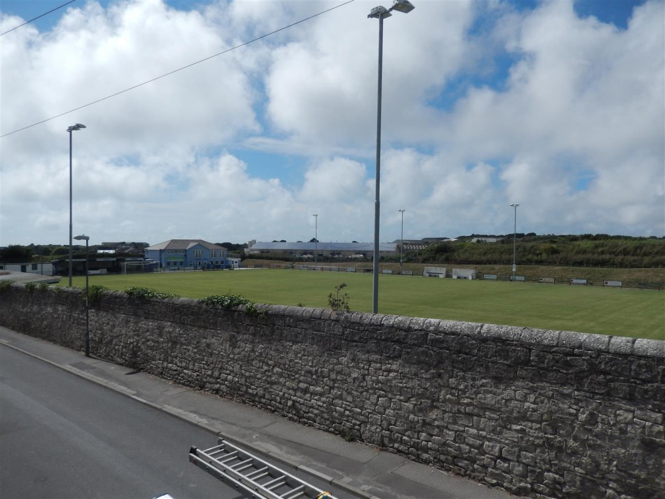 Grove Road, Portland