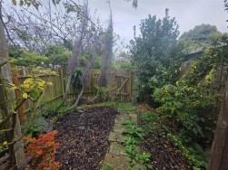 Grove Road, Portland