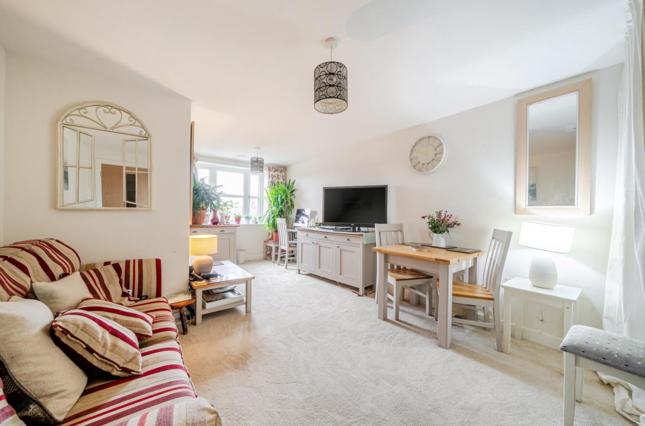 London Road, Dorchester