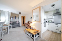 London Road, Dorchester