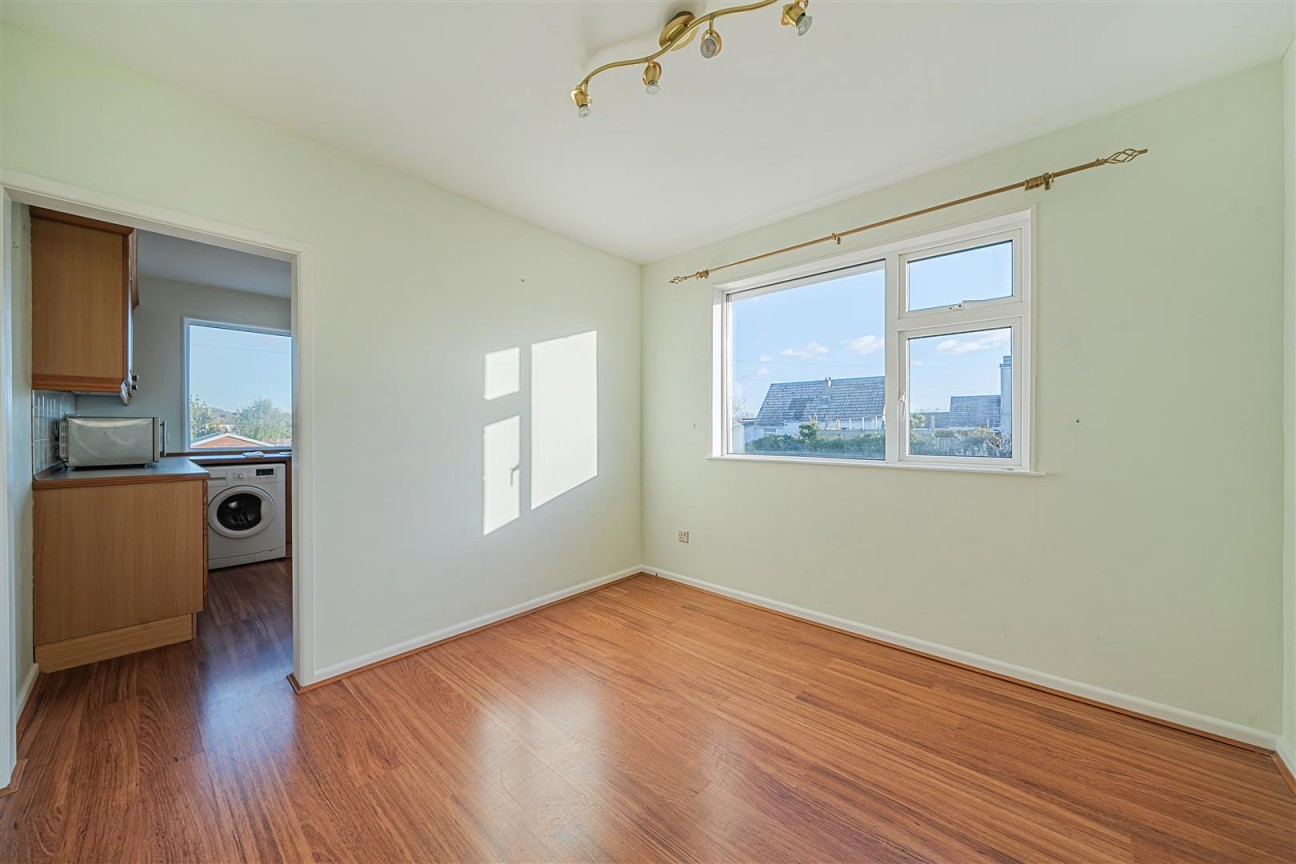 Clarence Close, Portland