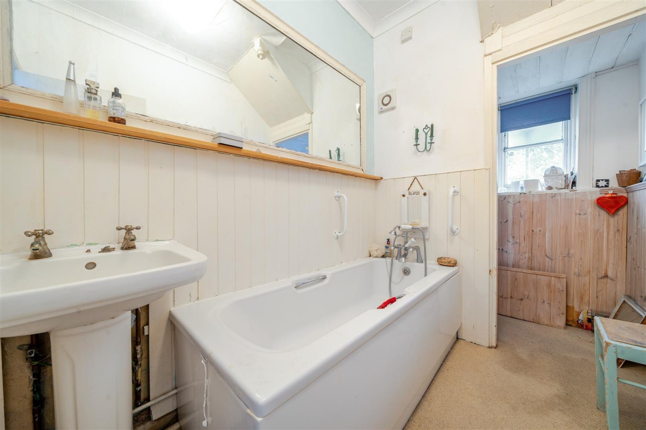 7 Drummond Road, Swanage