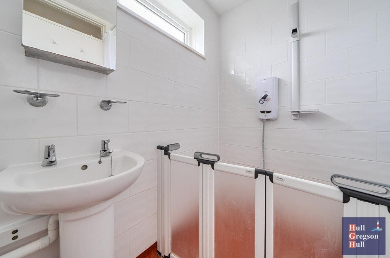 Breston Close, Portland