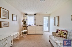 Breston Close, Portland