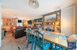 High Street, Southwell, Portland