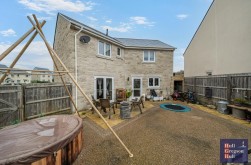 Bumpers Lane, Portland