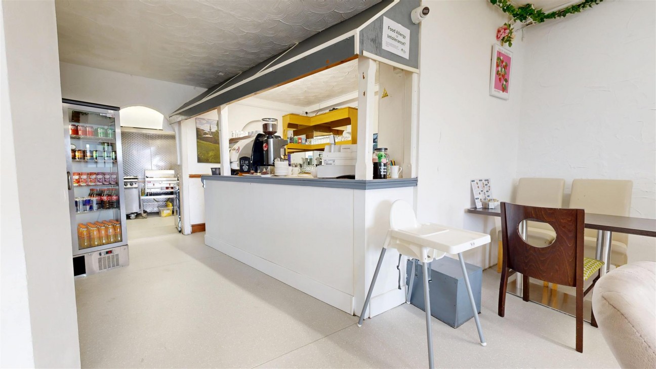 Weston Road, Portland