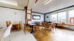 Weston Road, Portland