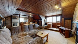 Weston Road, Portland