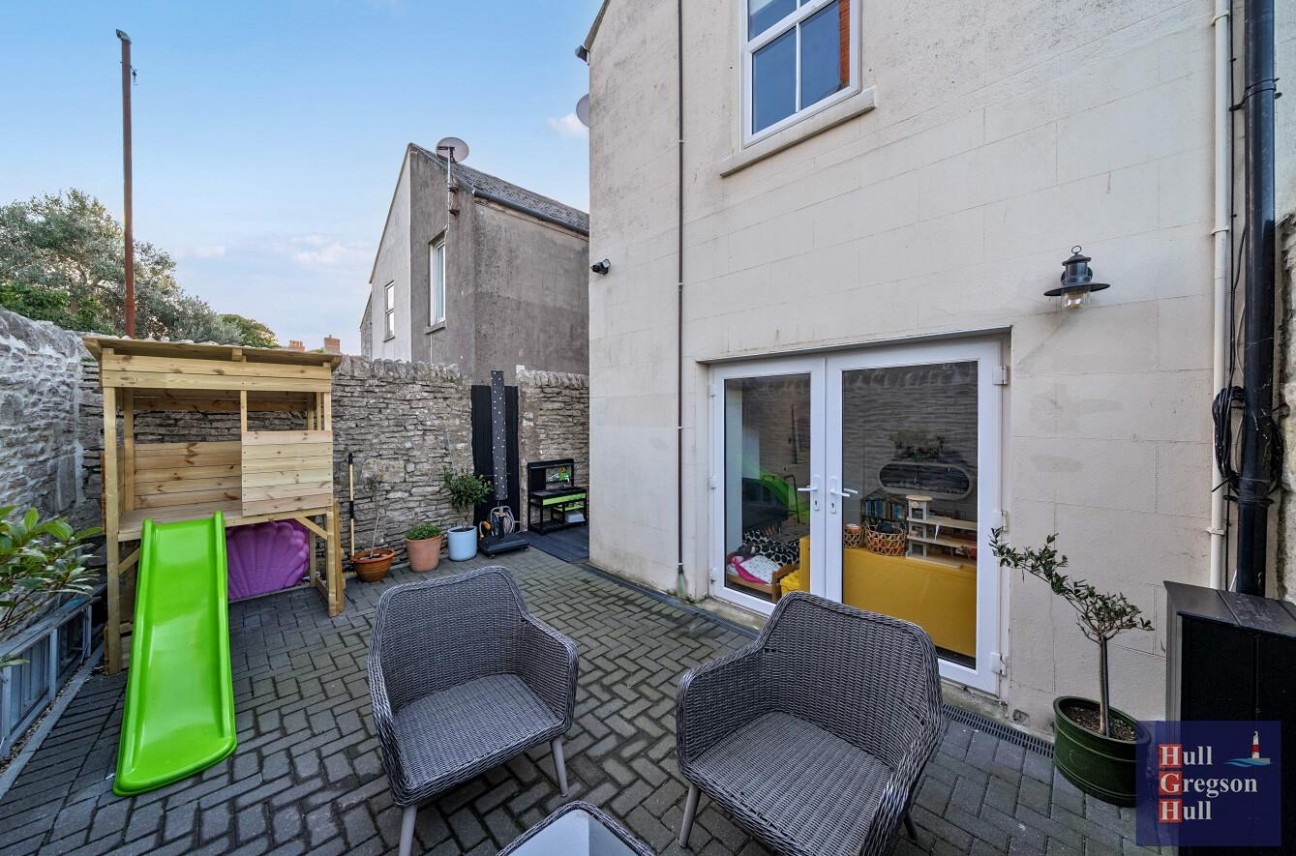 Moorfield Road, Portland