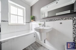 Moorfield Road, Portland