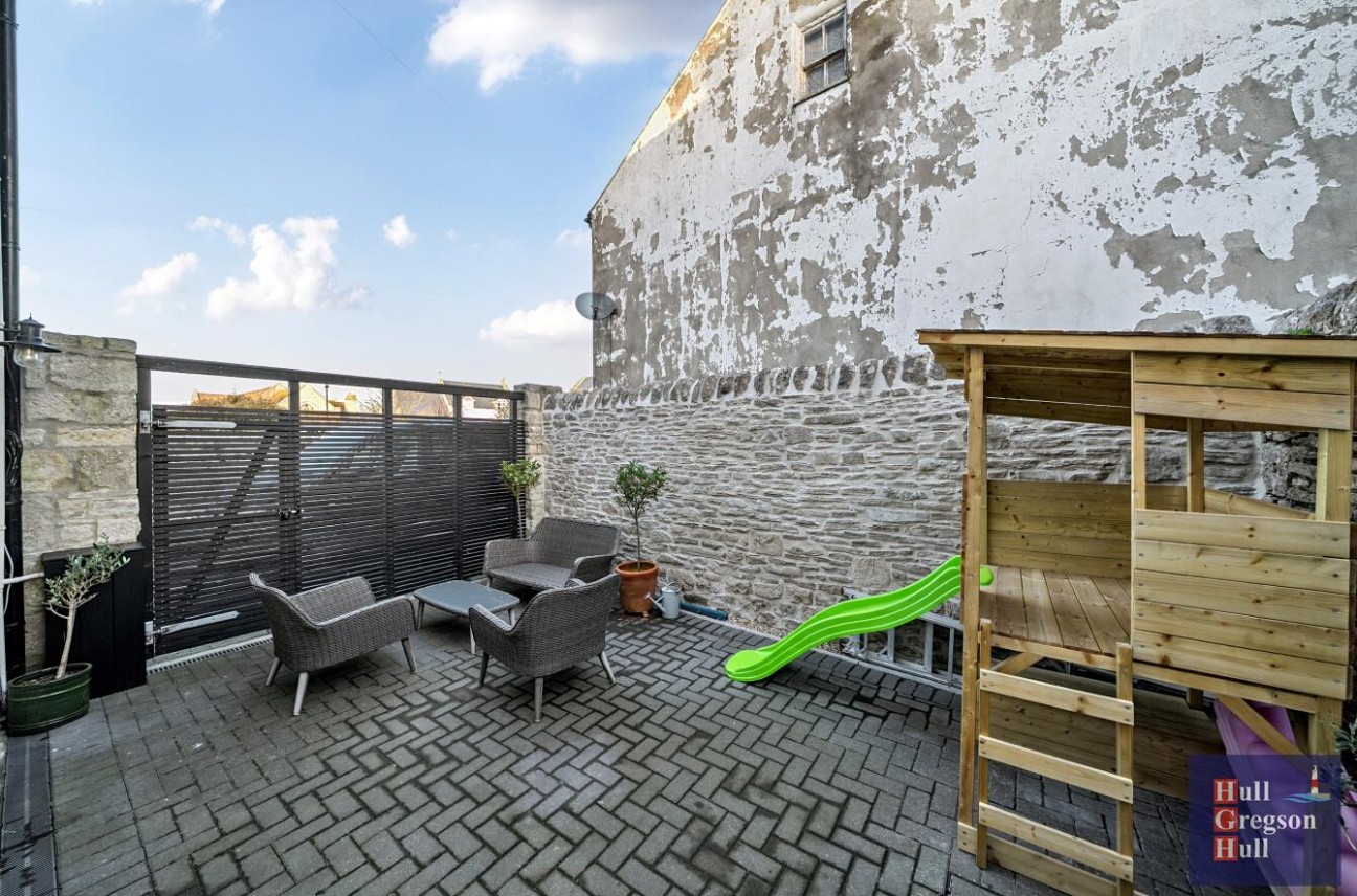 Moorfield Road, Portland