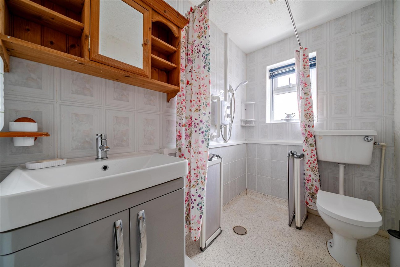 Tobys Close, Portland