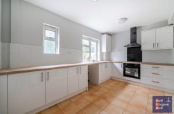 Tillycombe Road, Portland