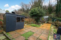 Tillycombe Road, Portland