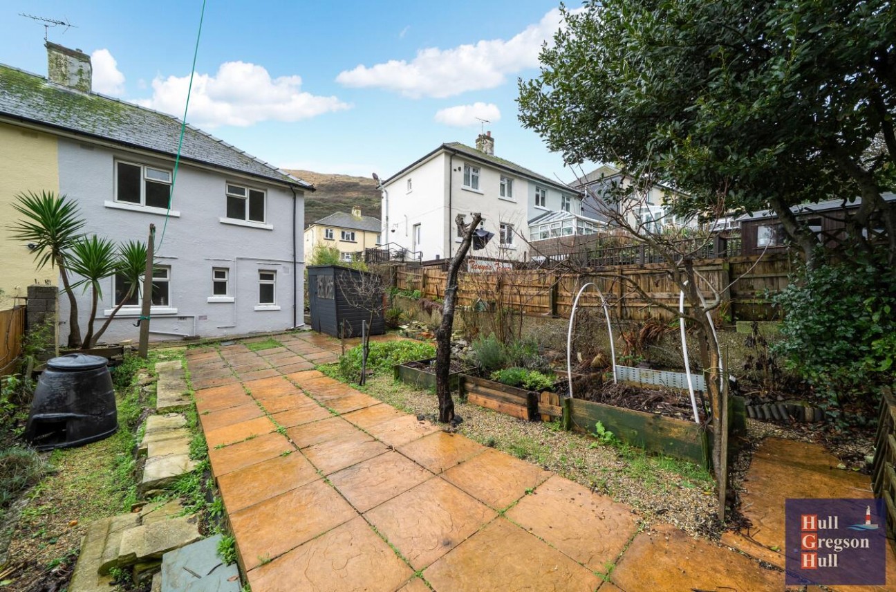 Tillycombe Road, Portland